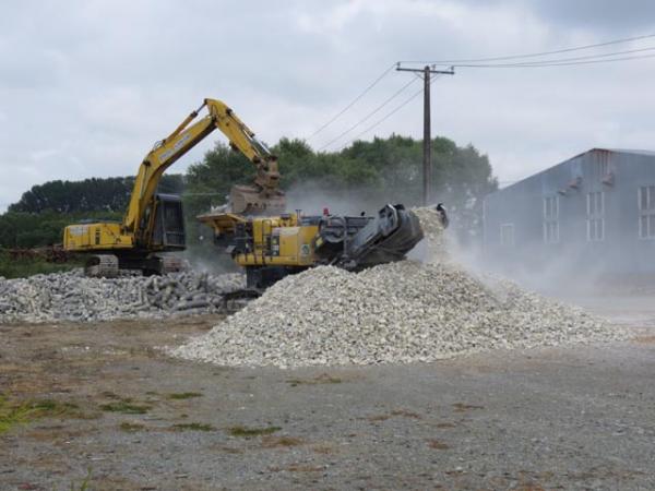 Crushing is a 2 stage process - Firstly jaw crushed to around 50mm