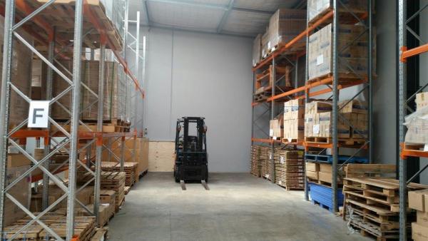 North Island clients get an overnight service out of Kumeu North Island clients get an overnight service out of Kumeu